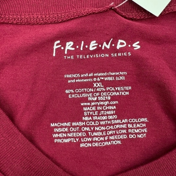 NWT Jerry Leigh F•R•I•E•N•D•S Central Perk Red Long Sleeve T-Shirt Size XXL - Picture 2 of 5